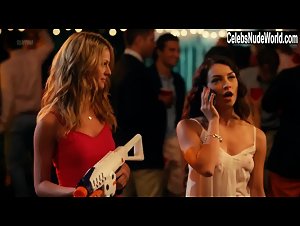 Rachelle Van Dijk in Total Frat Movie (2016) Sex-Szene 